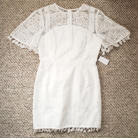 Finders Keepers Dresses & Skirts - Finders Keepers White Dress With  Mesh Shoulders